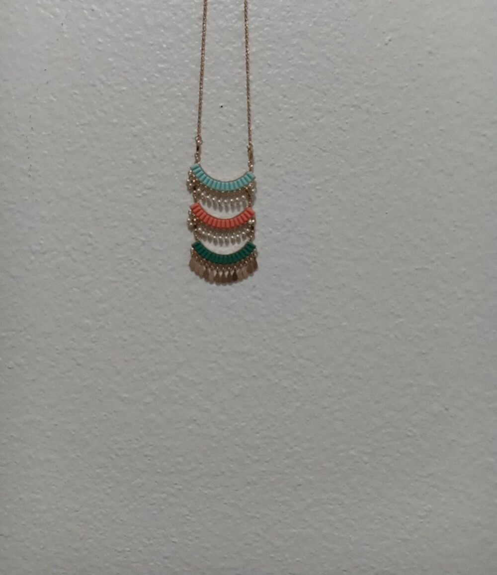 Women’s Premier Reversal Layered Pendant Necklace - Turquoise, Coral, Green, Gld - Picture 4 of 6
